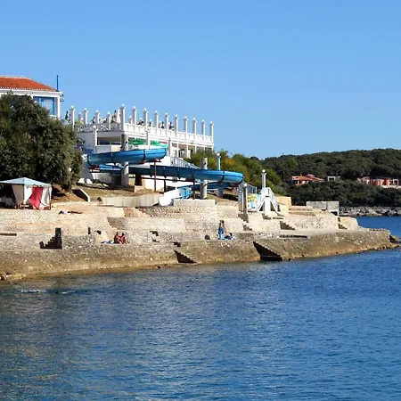 House With A Parking Space - 13024 *