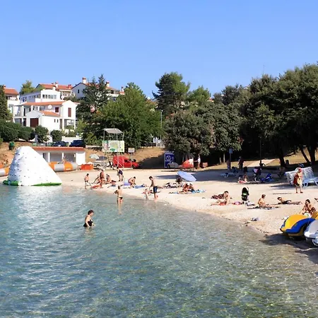 House With A Parking Space - 13024 펜션